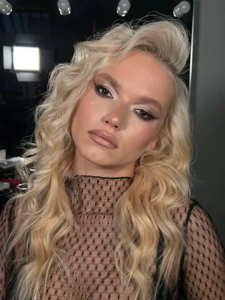 Анна